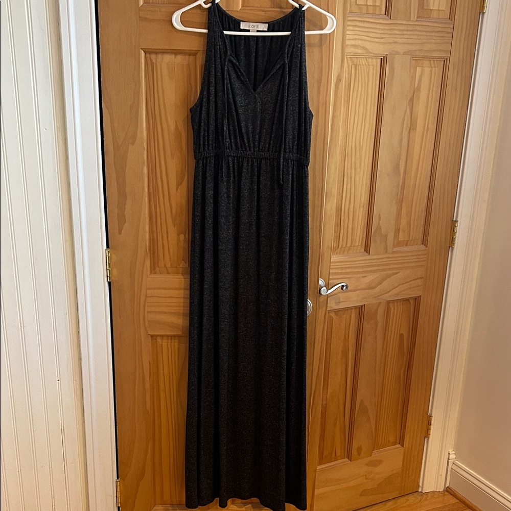 Maternity LOFT Black Sparkle Sleeveless Maxi Dress